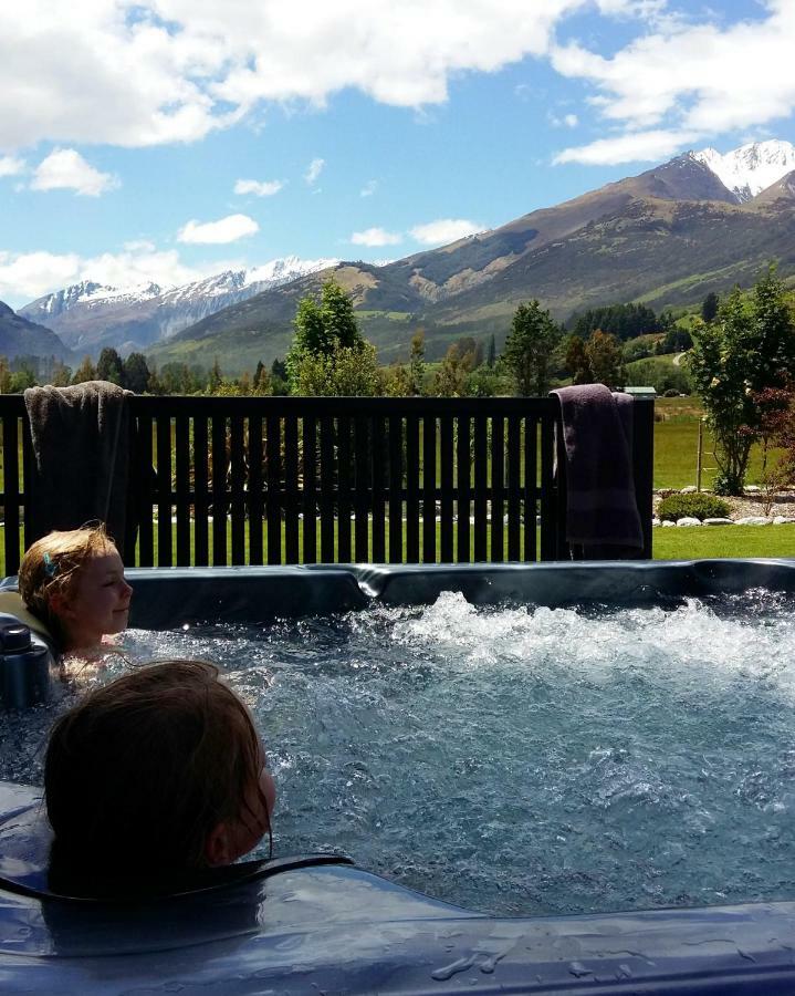 Glenorchy Peaks Bed And Breakfast Экстерьер фото